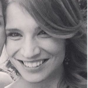 Meet your Posher, Laura